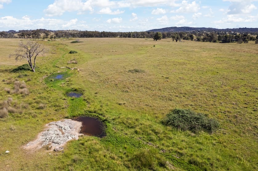 Click to view all images 2978 Ulan Road Mudgee NSW 2850 - Image 2