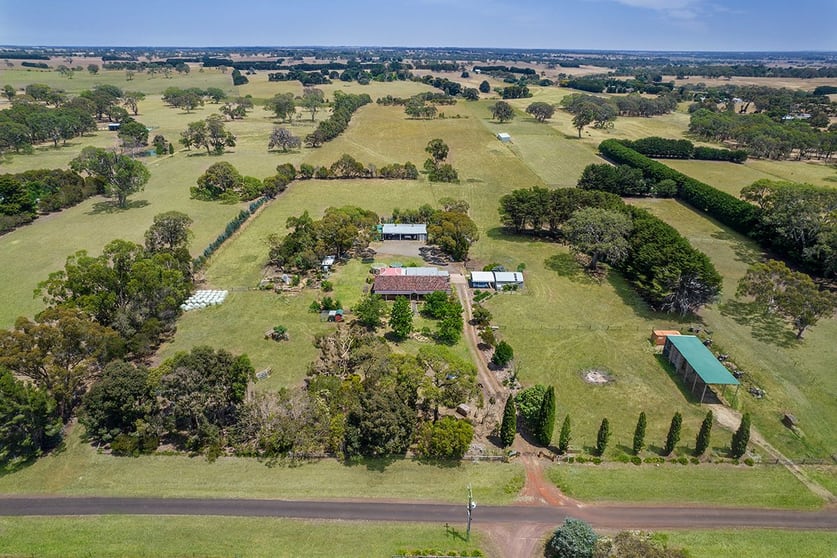 Click to view all images 283 Church Road Yulecart VIC 3301 - Image 1