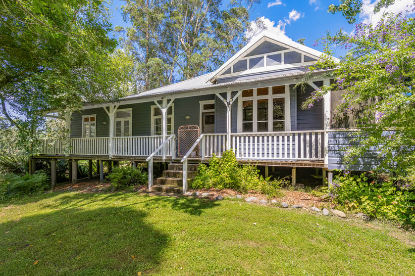 Click to view all images 3545 Allyn River Road East Gresford NSW 2311 - Image 2