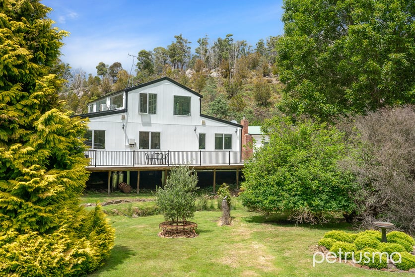 Click to view all images 85 Rabbit Hill Road Colebrook TAS 7027 - Image 3