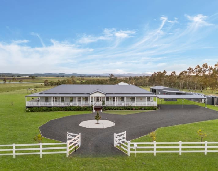 Click to view all images 6 Turpin Road Kentville QLD 4341 - Image 2