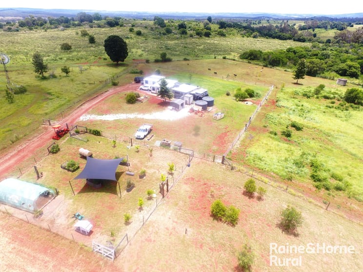 Click to view all images 42 Hohnke Road South Nanango QLD 4615 - Image 3