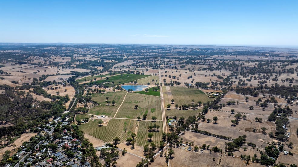 Click to view all images 1282 Torrens Valley Road Birdwood SA 5234 - Image 3