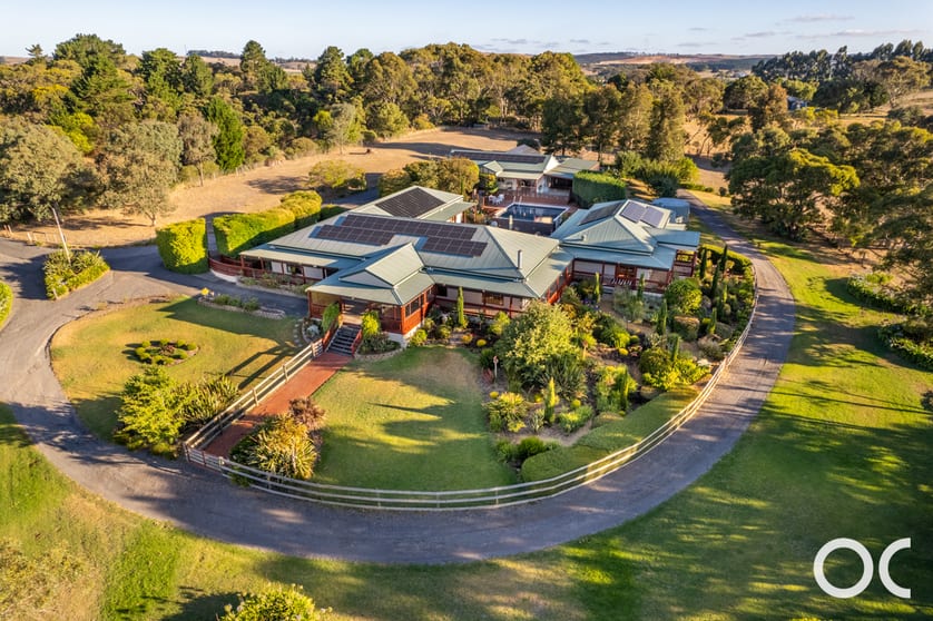 Click to view all images 39 Pages Flat Road Willunga Hill SA 5172 - Image 2