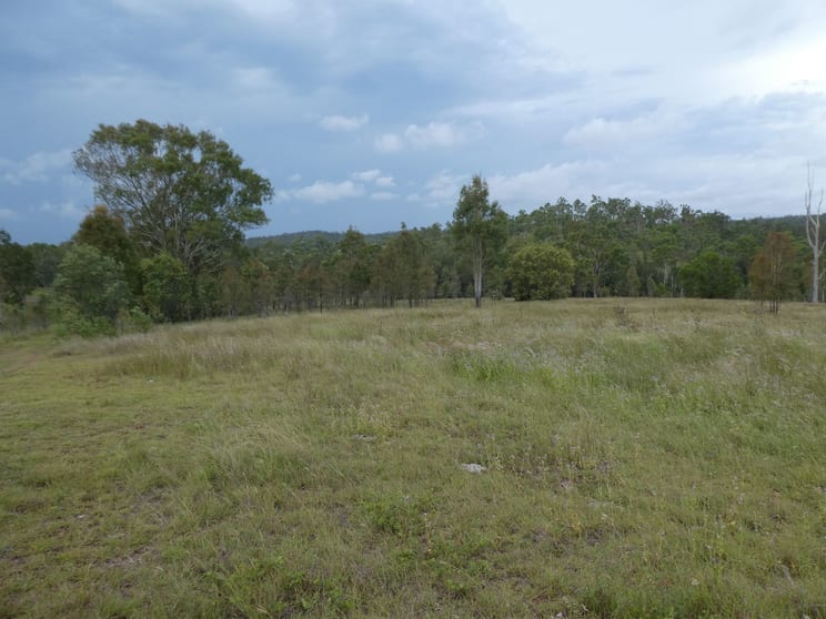 Click to view all images 105 Foundation Road Dallarnil QLD 4621 - Image 3