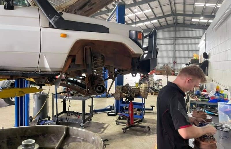 Click to view all images Automotive & Marine business for sale in Mackay - Image 2