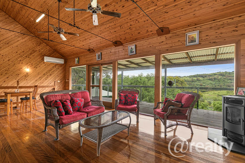Click to view all images 90 Eagles Road Razorback NSW 2571 - Image 3