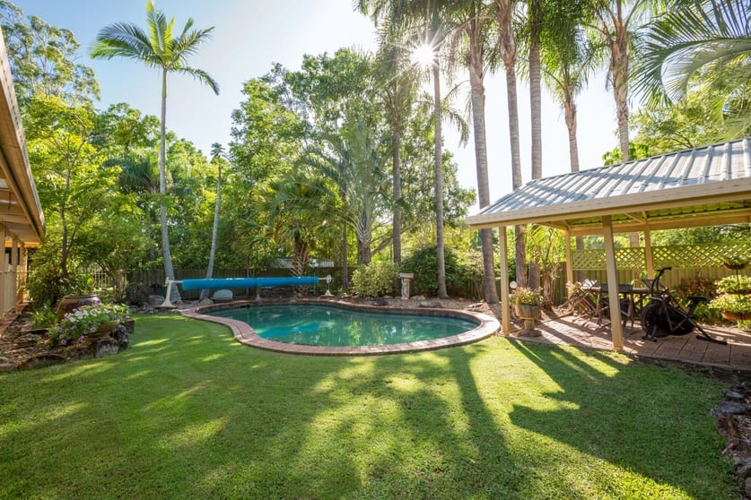 Click to view all images 10 Ladewigs Road Karrabin QLD 4306 - Image 3