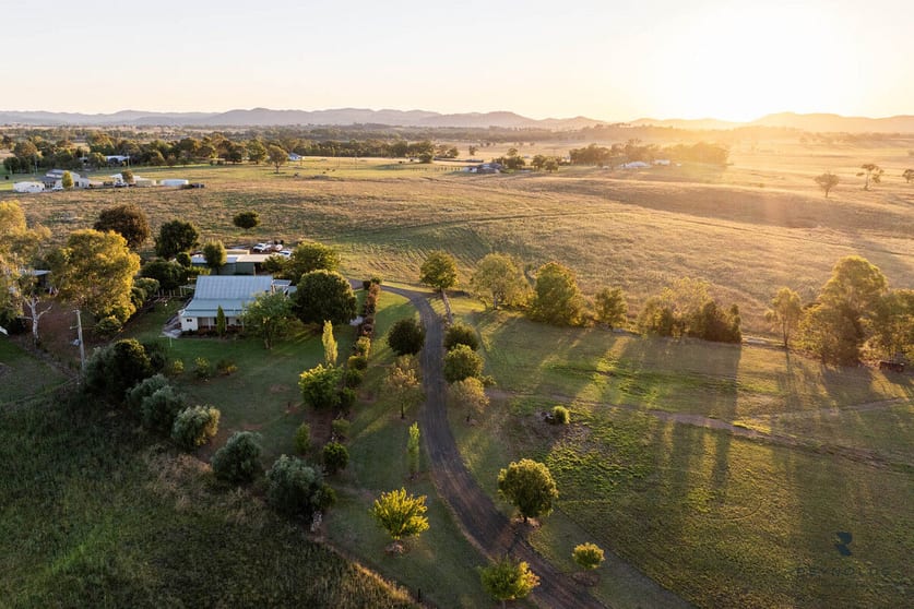 Click to view all images 57 Prosperity Lane Gulgong NSW 2852 - Image 2