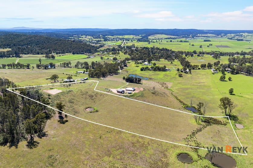 Click to view all images 35 Blair Road Wiseleigh VIC 3885 - Image 2