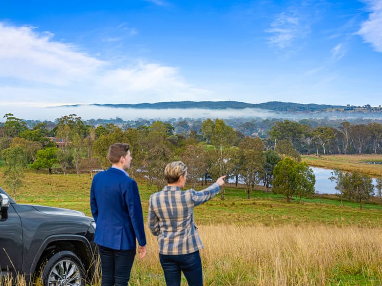 Click to view all images Lot 1 Pollards Road Elphinstone VIC 3448 - Image 3