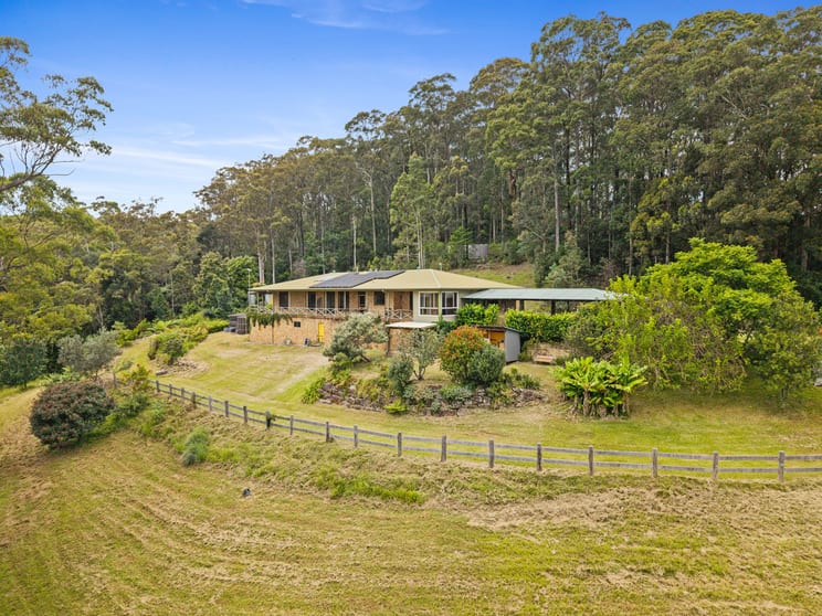 Click to view all images 617 The Ridgeway Tumbi Umbi NSW 2261 - Image 1