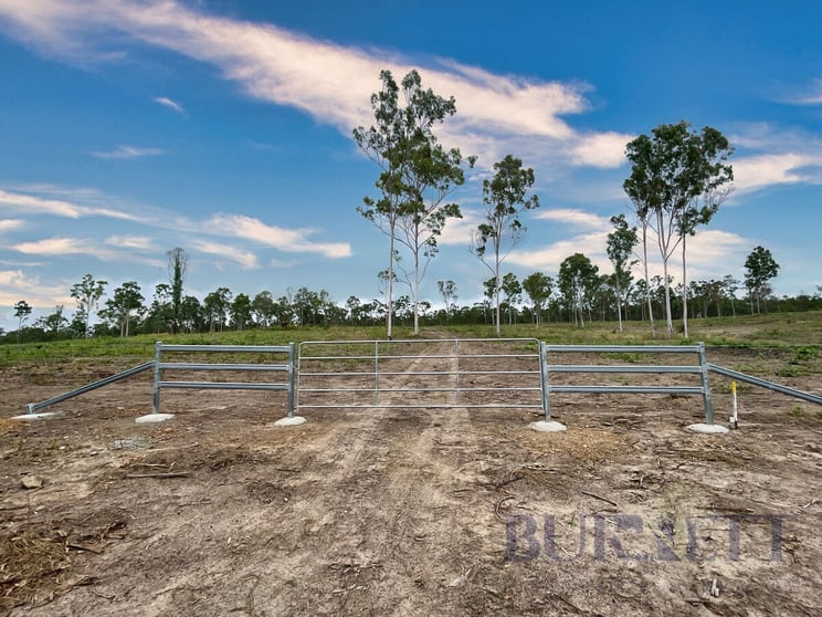 Click to view all images Duckpond Road Moolboolaman QLD 4671 - Image 2