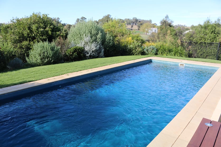 Click to view all images 2269 Snow Road Markwood VIC 3678 - Image 2