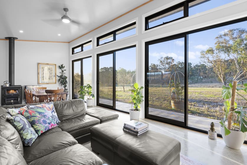 Click to view all images 237 Mcguigans Road Kanumbra VIC 3719 - Image 2