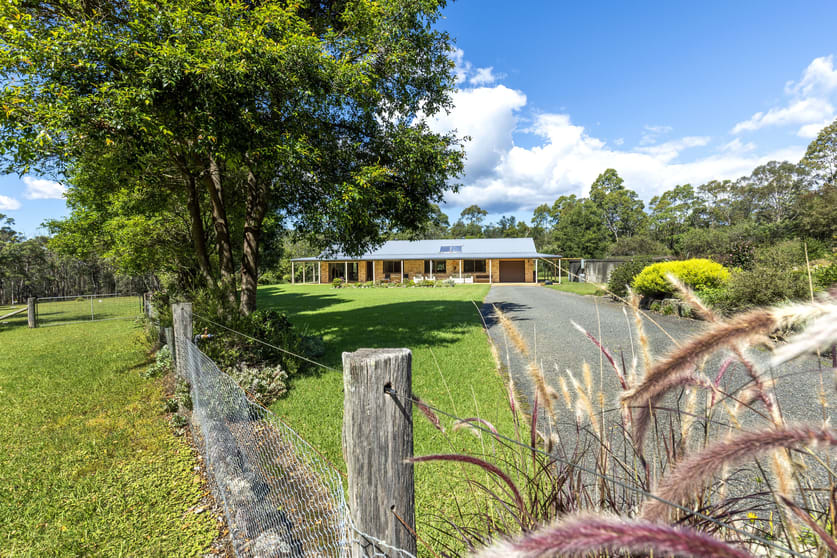 Click to view all images 1195 Illaroo Road Tapitallee NSW 2540 - Image 1