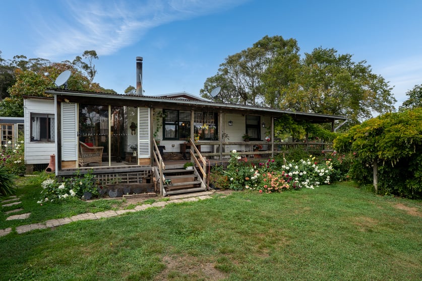 Click to view all images 251 Sheepstation Forest Road Gingkin NSW 2787 - Image 2