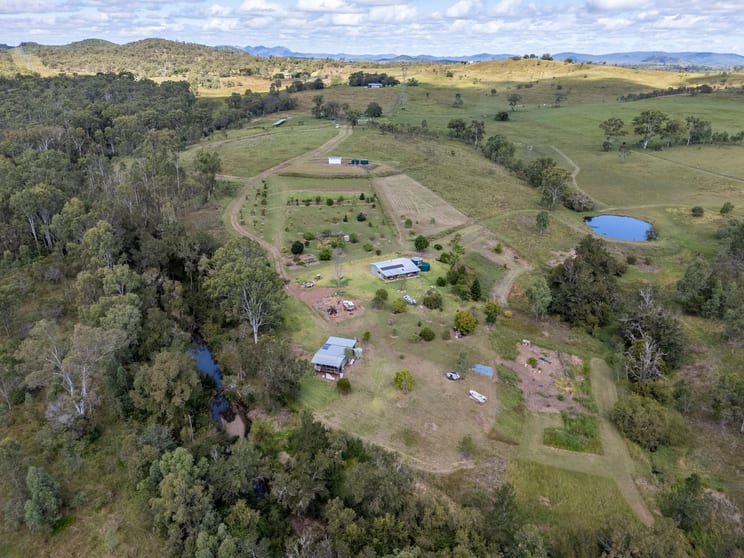 Click to view all images 7970 Isis Highway Dallarnil QLD 4621 - Image 2