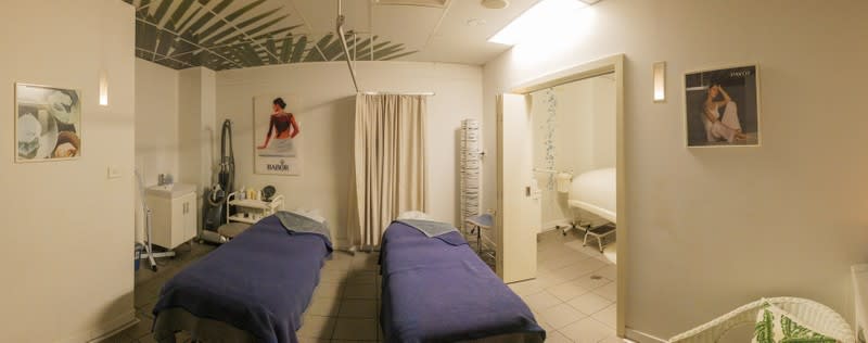 Click to view all images Health Spa business for sale in East Maitland - Image 2