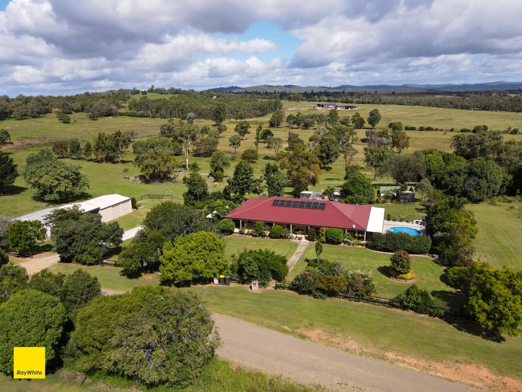 Click to view all images 59 Drummond Road Rosenthal Heights QLD 4370 - Image 2