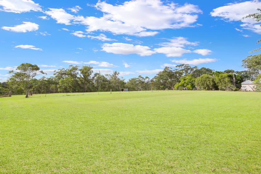 Click to view all images 79 Cattai Ridge Road Glenorie NSW 2157 - Image 3