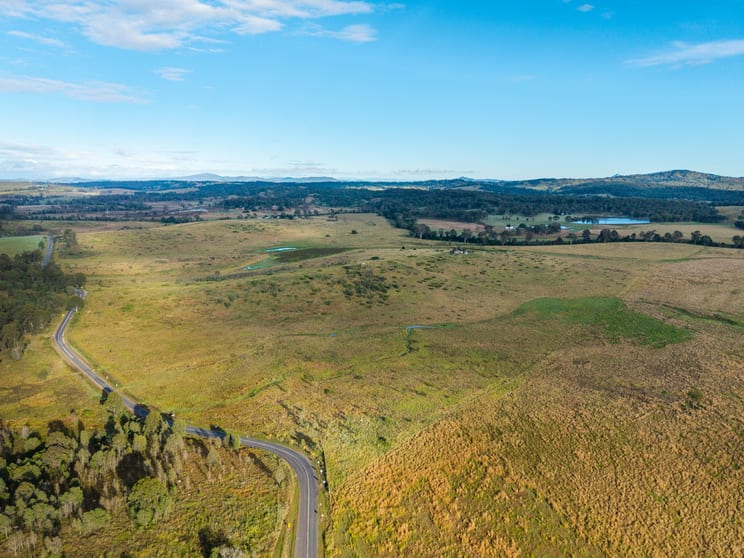 Click to view all images 3695 Beaudesert Nerang Road Tabragalba QLD 4285 - Image 1