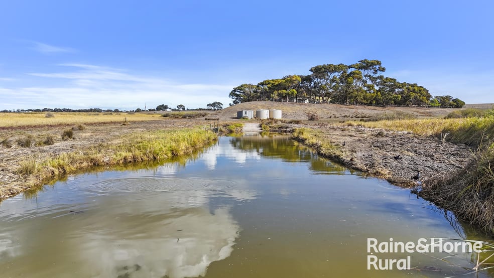 Click to view all images 53 Sterling Downs Road Currency Creek SA 5214 - Image 2