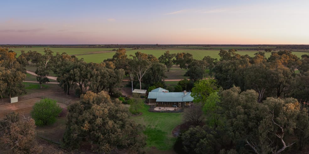 261 Campbells Road Deniliquin NSW 2710 - Image 2