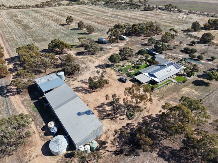Click to view all images 112 Caljie Road Caljie WA 6302 - Image 2