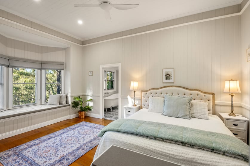Click to view all images 444 Lake Manchester Road Kholo QLD 4306 - Image 2