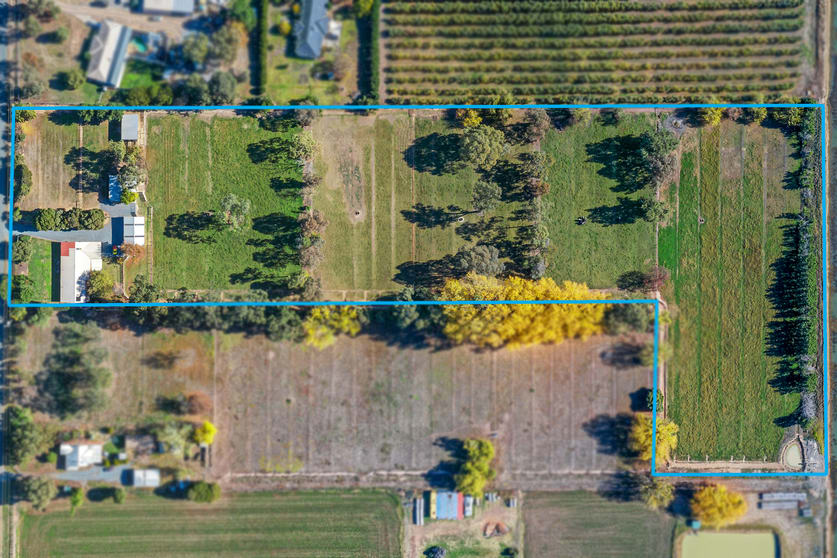 Click to view all images 515 Old Dookie Road Shepparton East VIC 3631 - Image 2