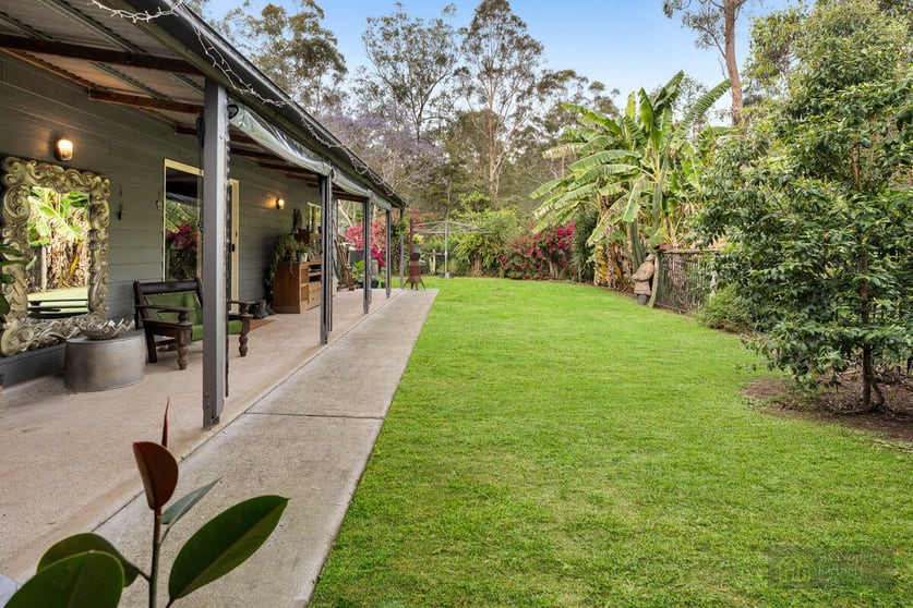 Click to view all images 65 Neagle Road Wolffdene QLD 4207 - Image 2