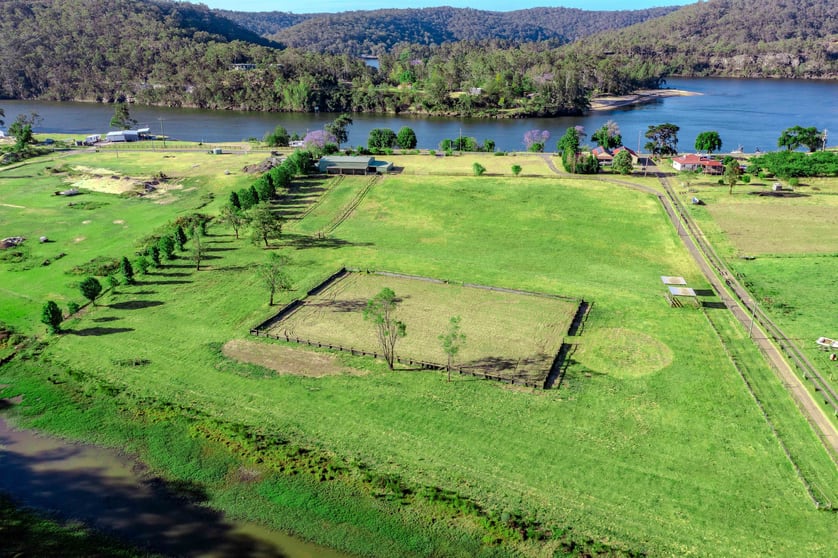 Click to view all images 825 River Road Lower Portland NSW 2756 - Image 1