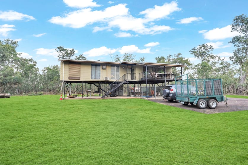 Click to view all images 159 Affleck Road Acacia Hills NT 0822 - Image 2