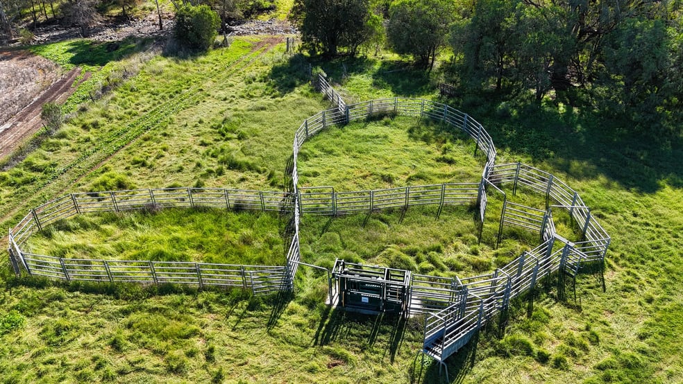 Click to view all images 1373 Wave Hill Road Tarriaro NSW 2390 - Image 3