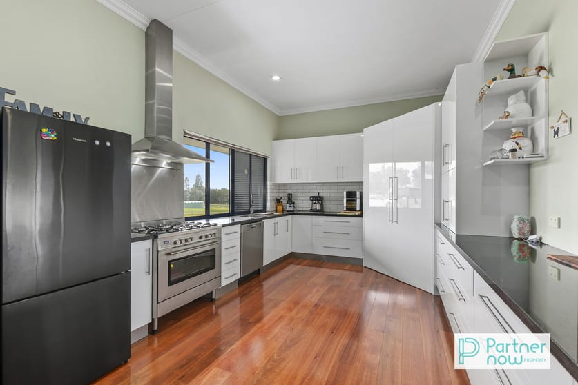 Click to view all images 625 Burgmanns Lane Tamworth NSW 2340 - Image 2