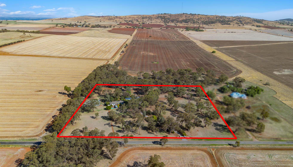 Click to view all images 140 Dookie-Nalinga Road Dookie VIC 3646 - Image 2
