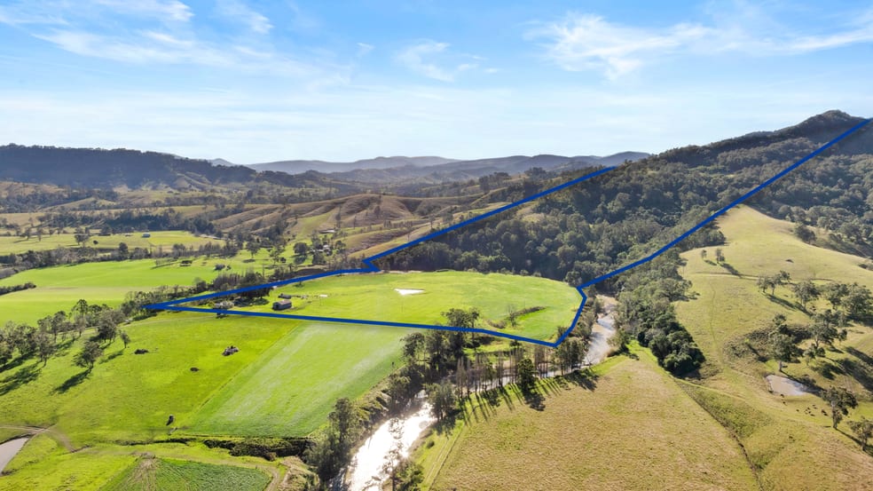 Click to view all images 436 Cross Keys Road Gresford NSW 2311 - Image 2