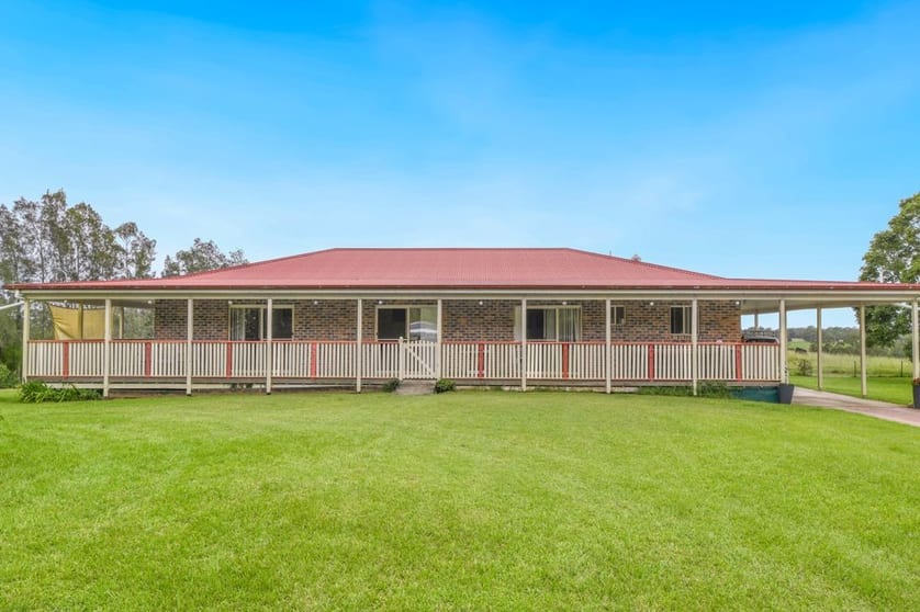 Click to view all images Sherwood NSW 2440 - Image 2