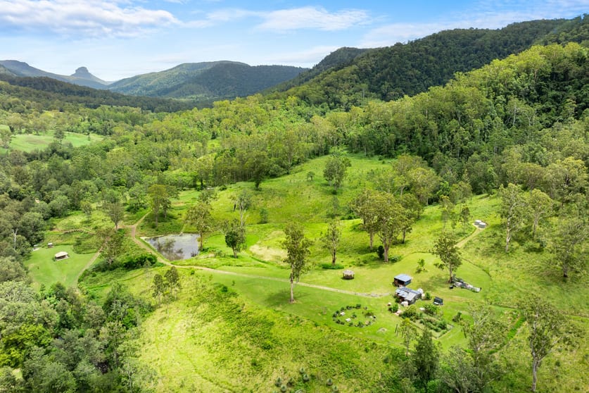 Click to view all images 154 Sawpit Creek Road Findon Creek NSW 2474 - Image 2