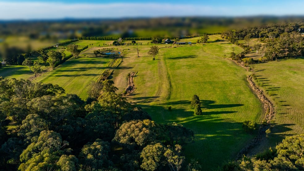 Click to view all images 2583 Wisemans Ferry Road Mangrove Mountain NSW 2250 - Image 3