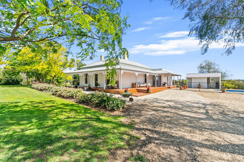 335 Riverview Road Heyfield VIC 3858 - Image 1