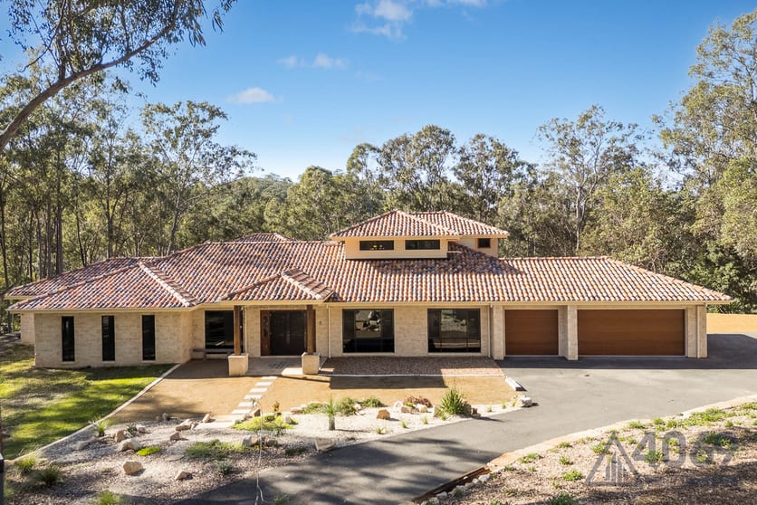 Click to view all images 60 Kamala Drive Pullenvale QLD 4069 - Image 2
