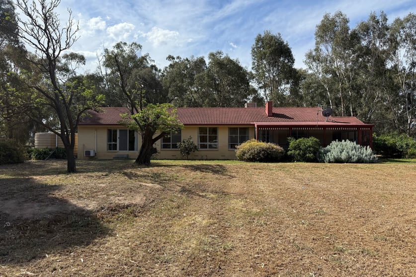 Click to view all images 1118 Lukies Road Naring VIC 3636 - Image 2