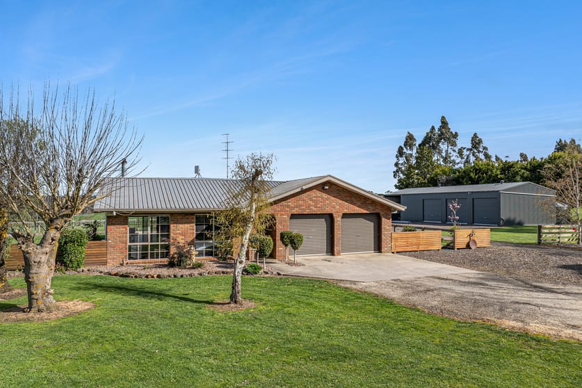 Click to view all images 175 Barrys Road Barongarook West VIC 3249 - Image 1