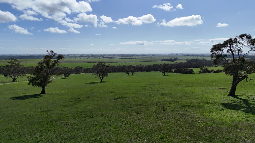 Click to view all images 312 Yeo Yeodene Road Yeodene VIC 3249 - Image 2