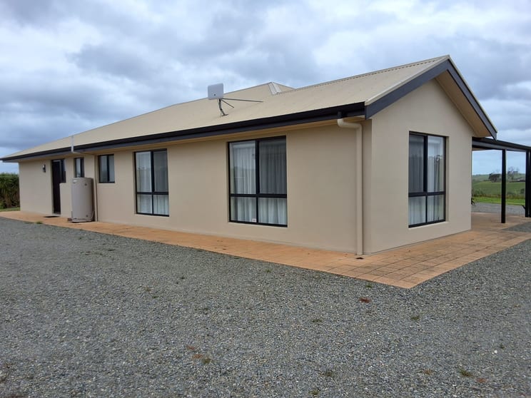 176 Grace Road Leasingham SA 5452 - Image 2