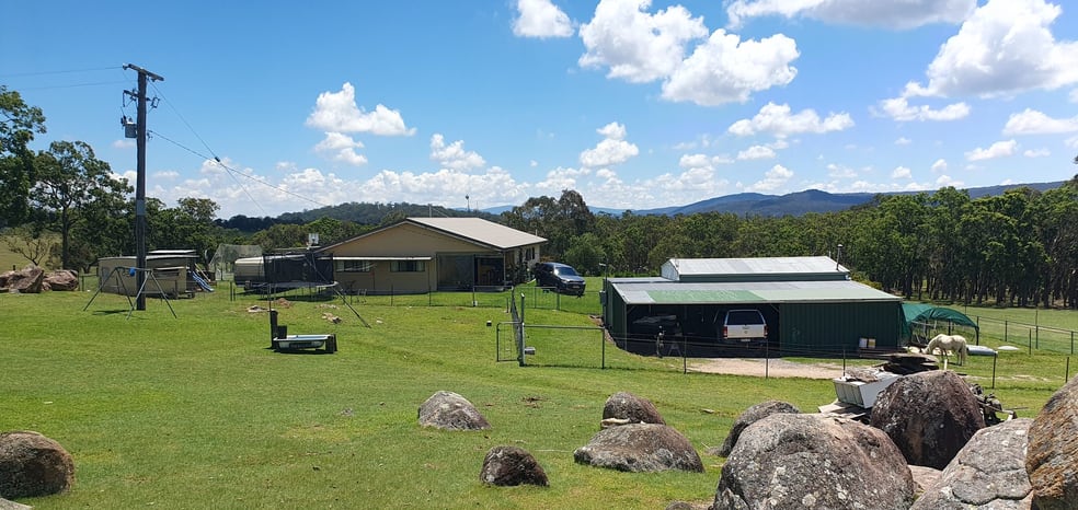 Click to view all images 1191 Black Swamp Road Tenterfield NSW 2372 - Image 1