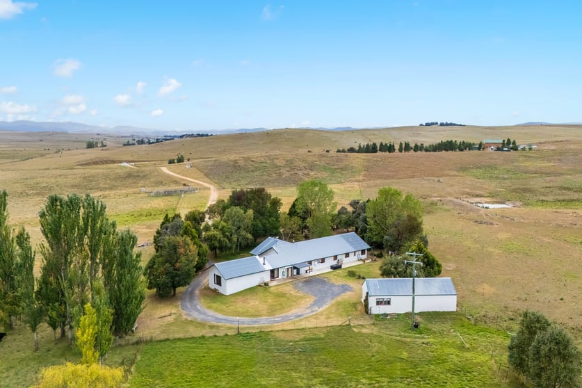 Click to view all images Carlaminda Road Cooma NSW 2630 - Image 3