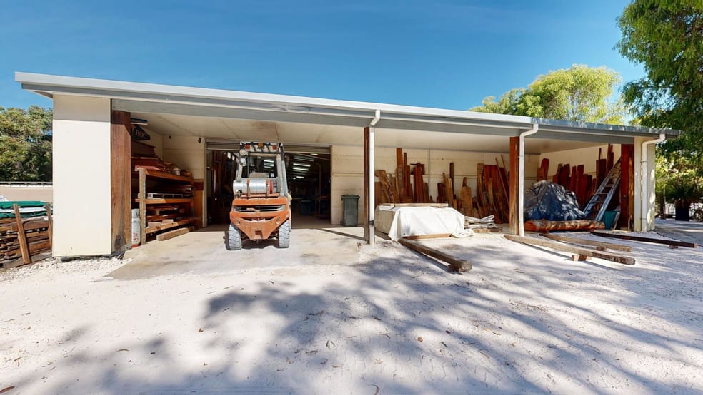 Click to view all images 5702 Caves Road Burnside WA 6285 - Image 2
